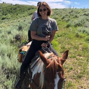 Meet your Posher, Charlotte